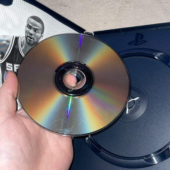 PS2 NBA live 09 - Picture 4 of 4